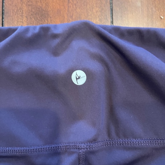 90 degree reflex, size M, color purple, NWT - Picture 5 of 8